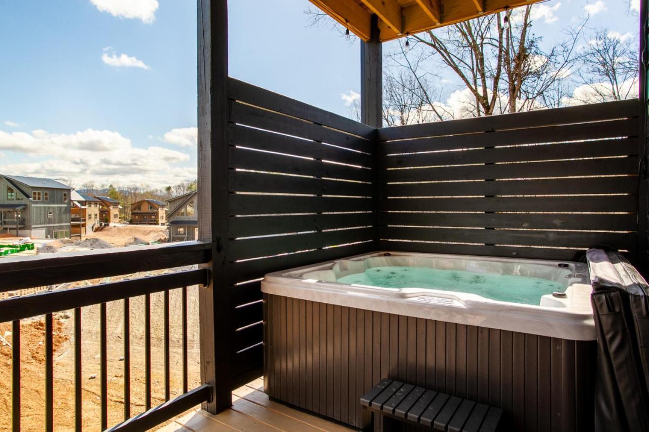 New Modern Cabin 1 Mi To Pkwy Pool Hot Tub Villa Pigeon Forge Ngoại thất bức ảnh